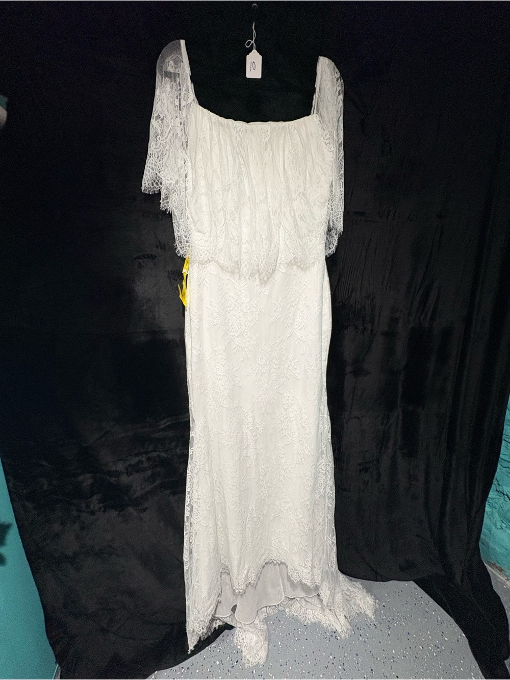 Source Unknown Ivory Lace Bridal Gown with Off-Shoulder Overlay